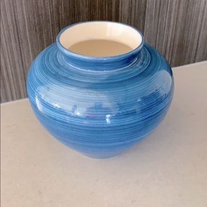 COPY - Pretty Blue Vase